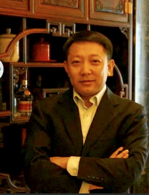 巧克力绅士的第三张照片--澳门认干亲服务网