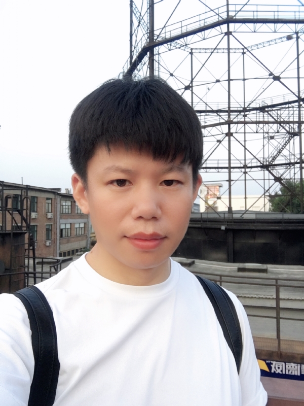 董晓群的第一张照片--澳门认干亲服务网