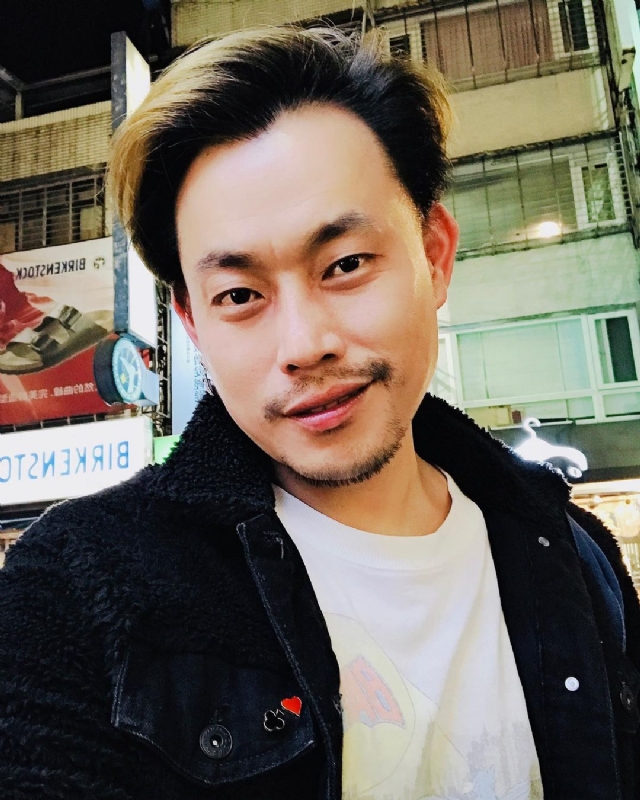 阿偉的第一张照片--澳门认干亲服务网