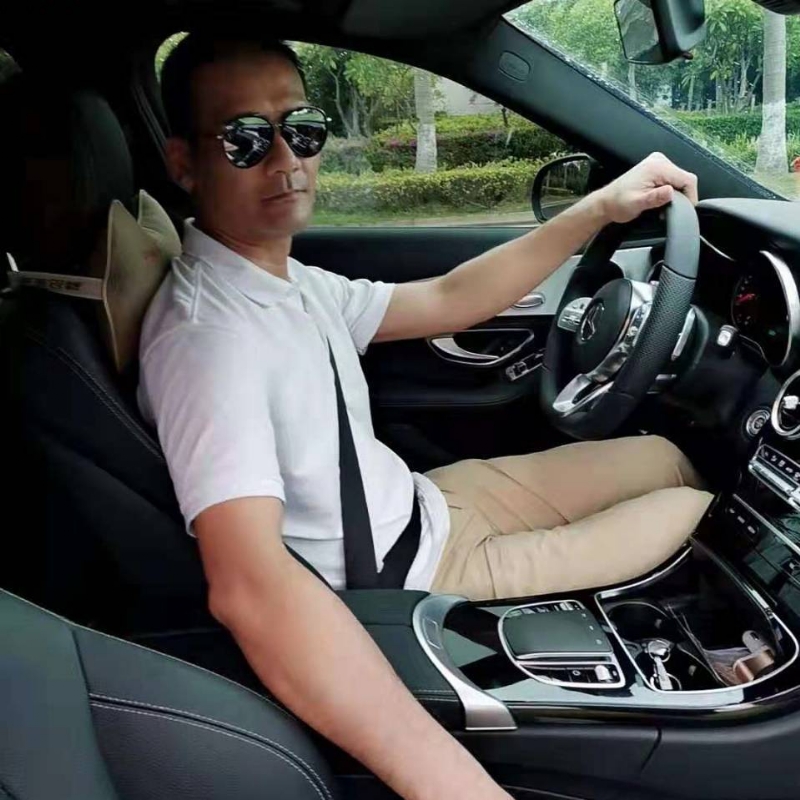 张睿展的第一张照片--澳门认干亲服务网