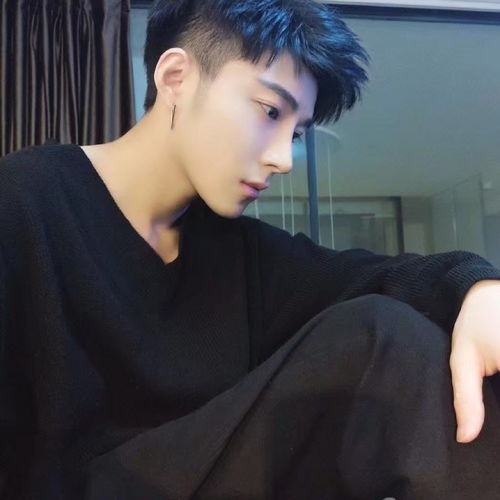 碧池的第一张照片--澳门认干亲服务网