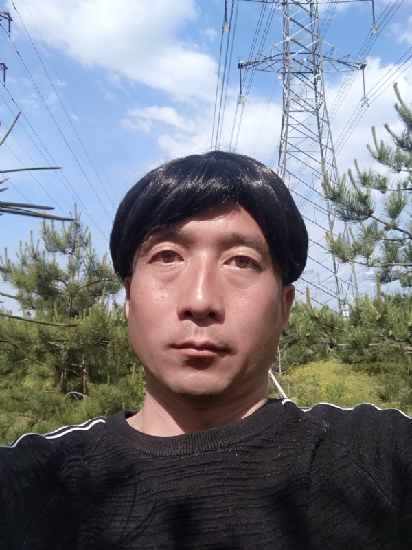 鹏友的第二张照片--澳门认干亲服务网