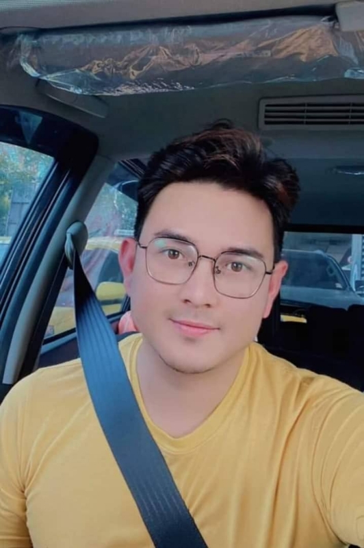 BENLENNON的第一张照片--澳门认干亲服务网