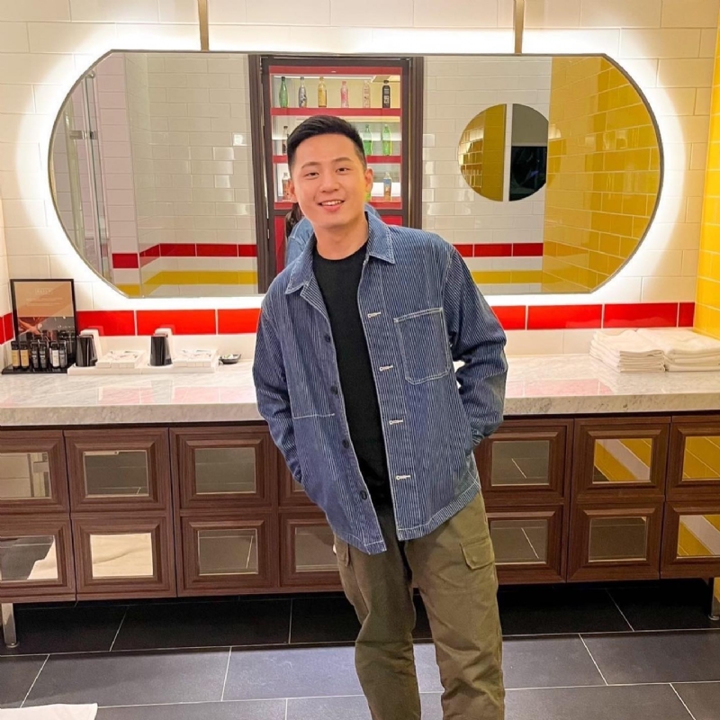 孤獨的男人的第二张照片--澳门认干亲服务网